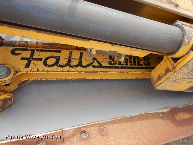 image for item HE9599 2011 Volvo G946  motor grader