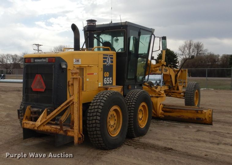 image for item HE9600 2008 Komatsu GD655-3E0  motor grader