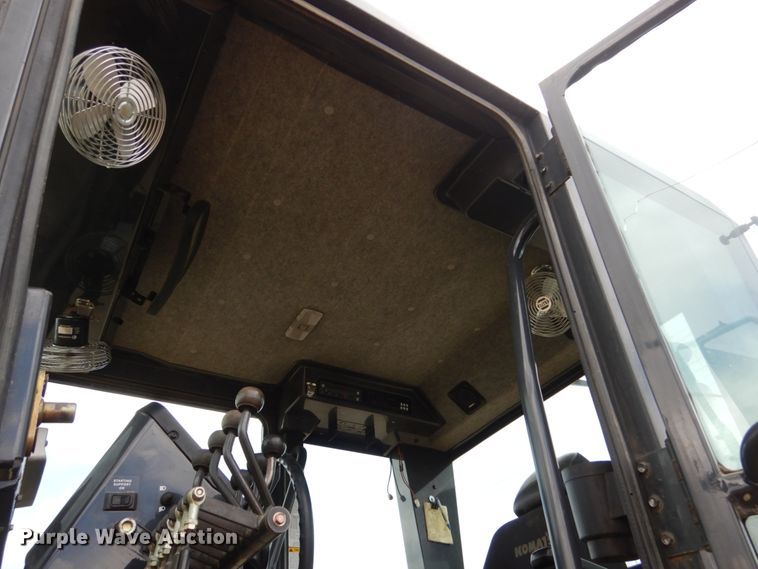 image for item HE9600 2008 Komatsu GD655-3E0  motor grader