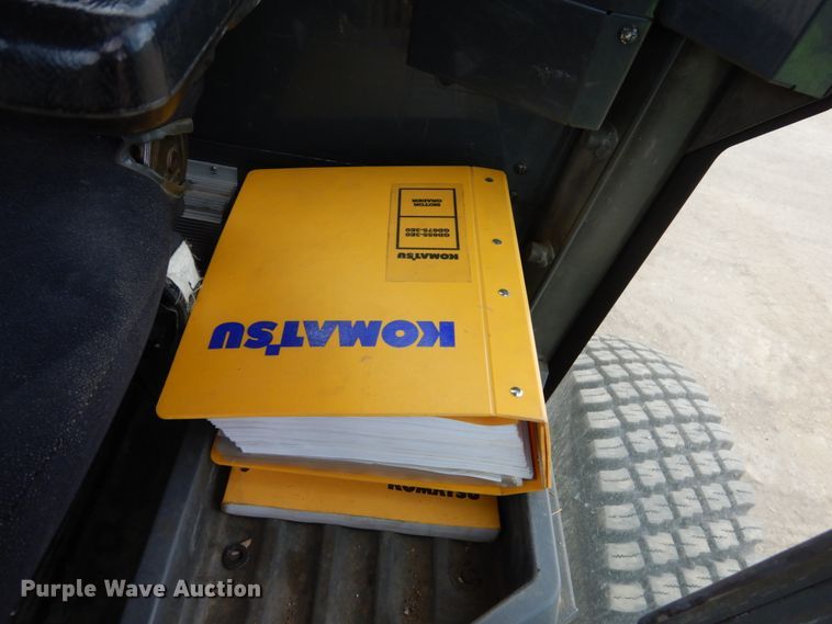 image for item HE9600 2008 Komatsu GD655-3E0  motor grader