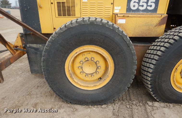 image for item HE9600 2008 Komatsu GD655-3E0  motor grader