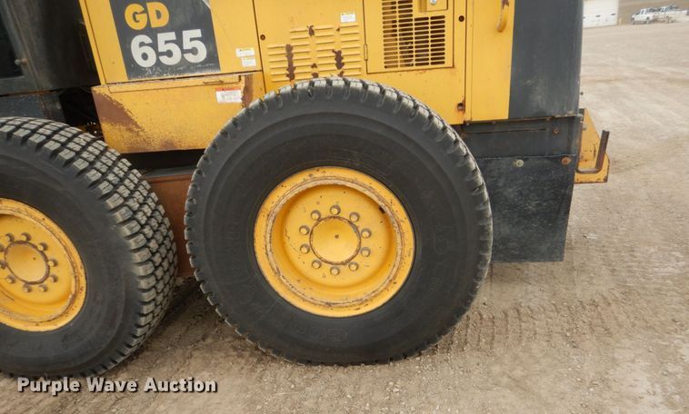 image for item HE9600 2008 Komatsu GD655-3E0  motor grader