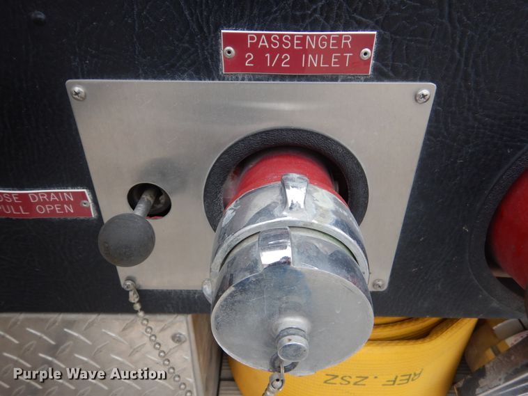 image for item HE9619 1993 GMC TopKick C5500  pumper fire truck