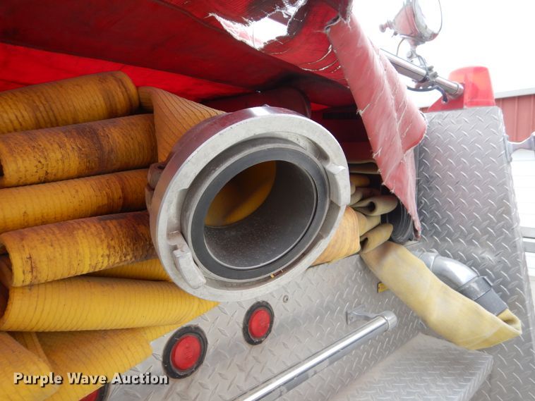 image for item HE9619 1993 GMC TopKick C5500  pumper fire truck