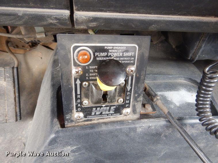 image for item HE9619 1993 GMC TopKick C5500  pumper fire truck