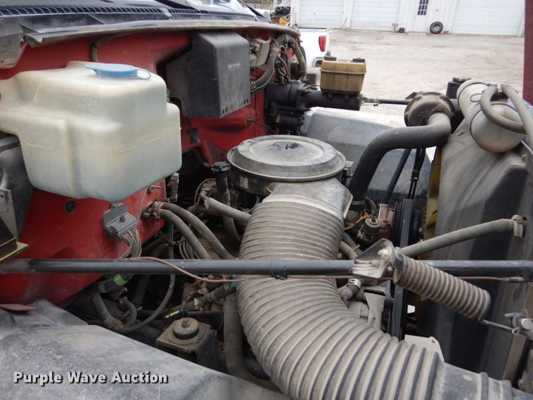 image for item HE9619 1993 GMC TopKick C5500  pumper fire truck