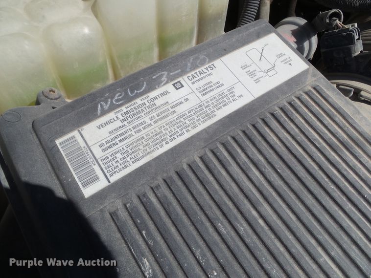 image for item HF9880 2005 Chevrolet Silverado 1500  Ext. Cab pickup truck