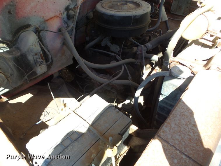 image for item HF9885 1974 Chevrolet C60  water truck