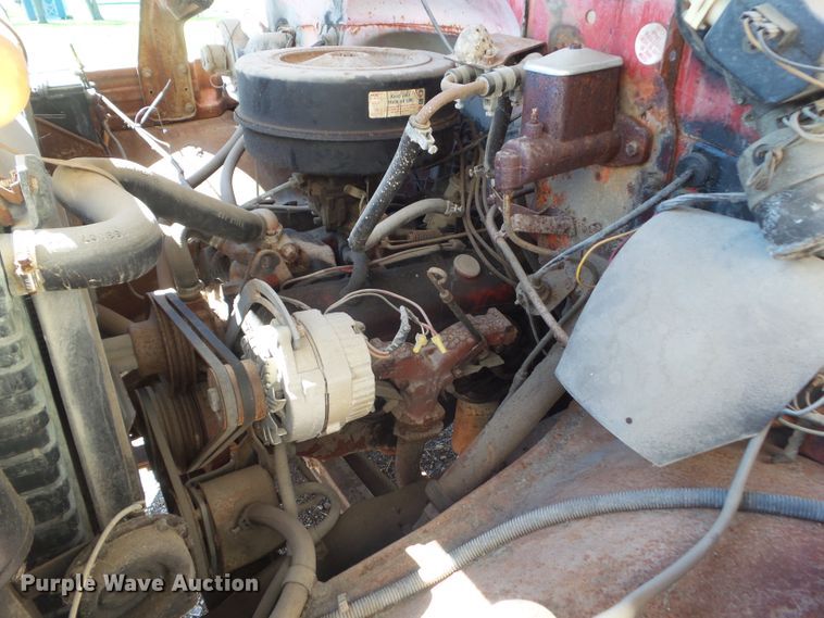 image for item HF9885 1974 Chevrolet C60  water truck