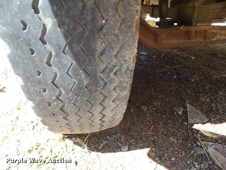 image for item HF9885 1974 Chevrolet C60  water truck