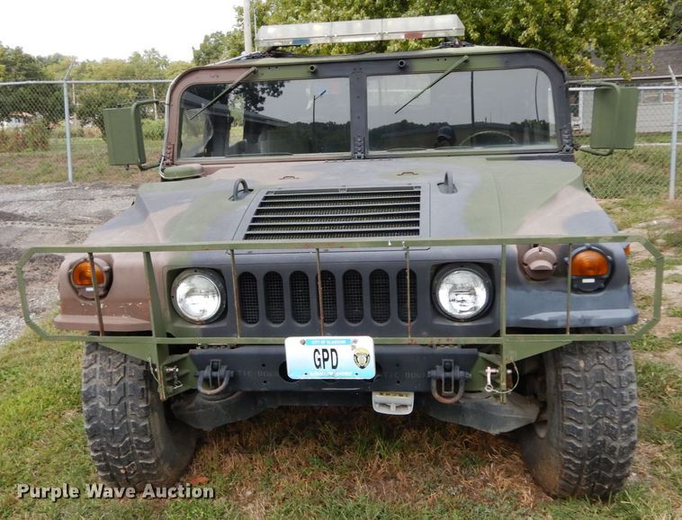 image for item HJ9711 1991 Am General Humvee  SUV