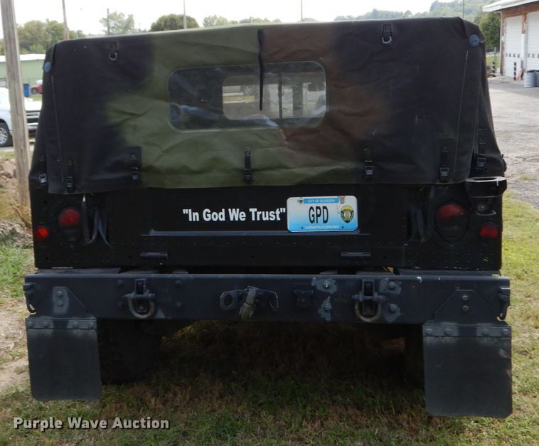 image for item HJ9711 1991 Am General Humvee  SUV