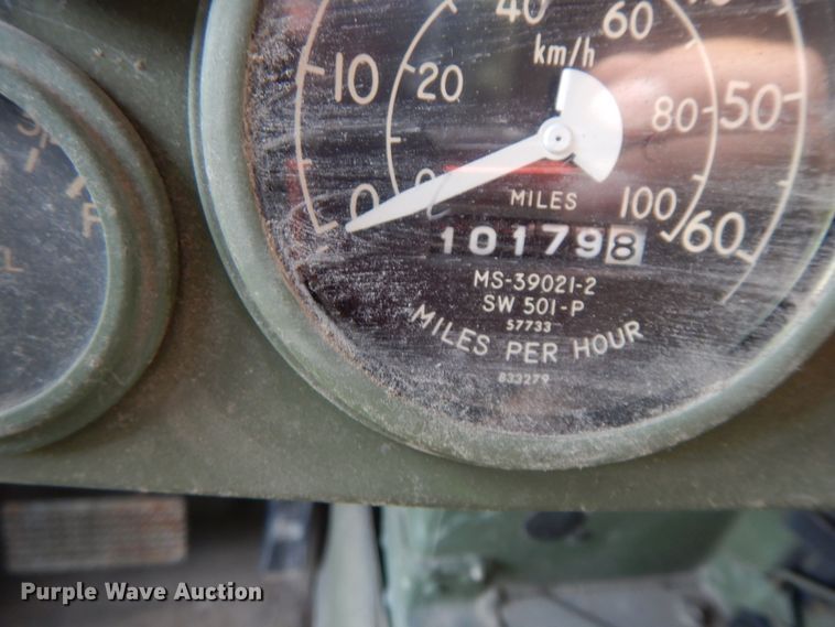 image for item HJ9711 1991 Am General Humvee  SUV