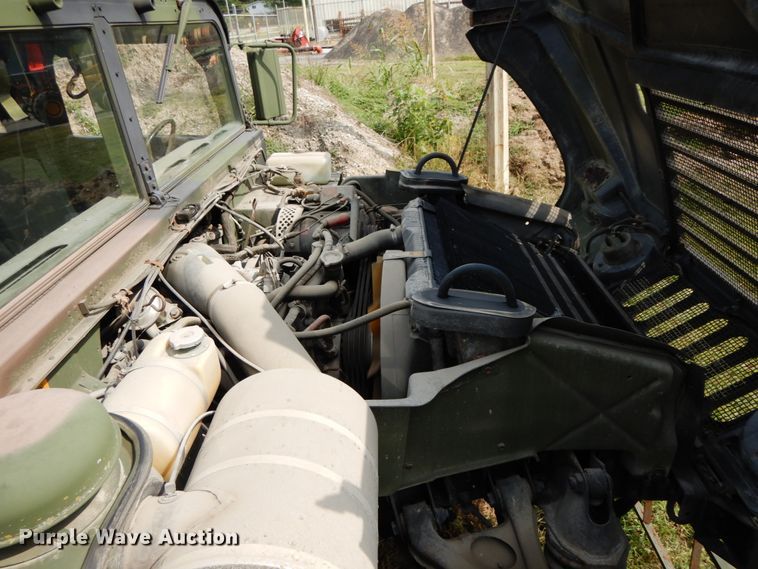 image for item HJ9711 1991 Am General Humvee  SUV