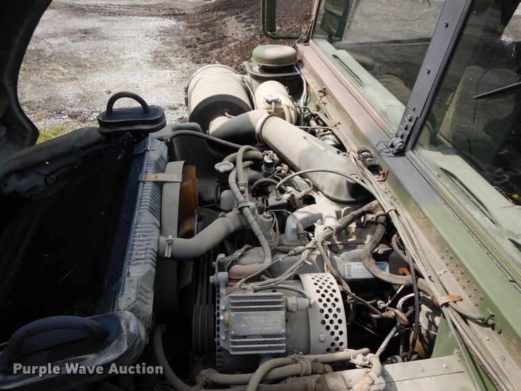 image for item HJ9711 1991 Am General Humvee  SUV