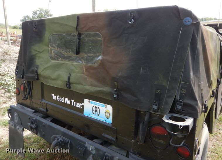 image for item HJ9711 1991 Am General Humvee  SUV