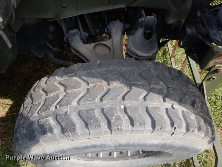 image for item HJ9711 1991 Am General Humvee  SUV