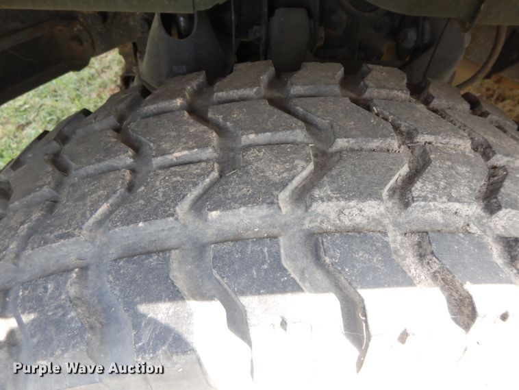 image for item HJ9711 1991 Am General Humvee  SUV