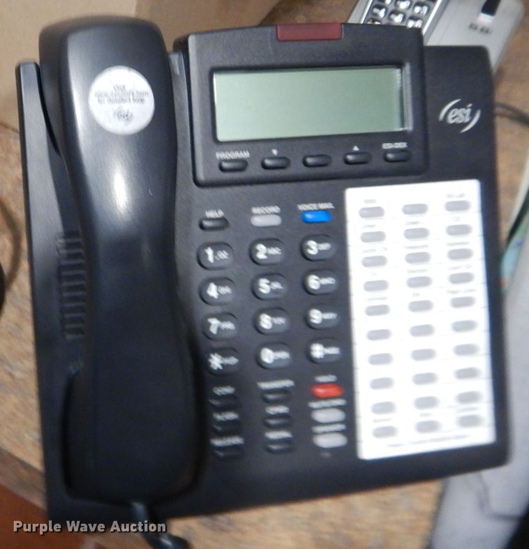 image for item HL9722 Approximately 20 telephones