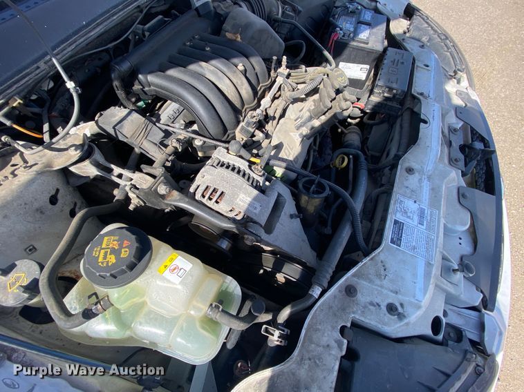 image for item HR9452 2001 Ford Taurus