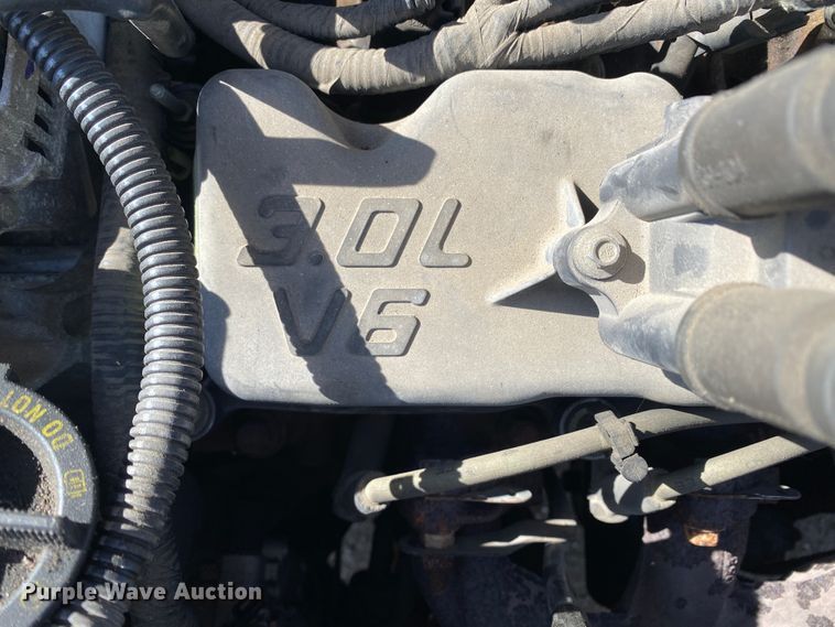 image for item HR9452 2001 Ford Taurus