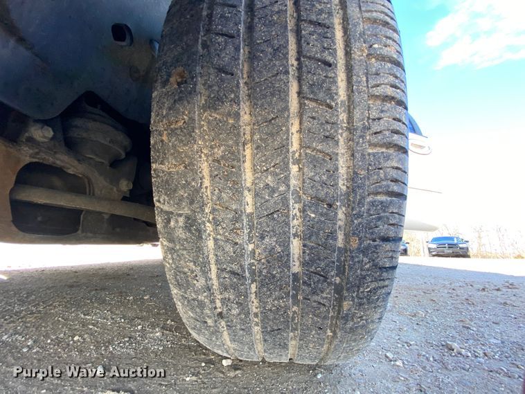 image for item HR9452 2001 Ford Taurus