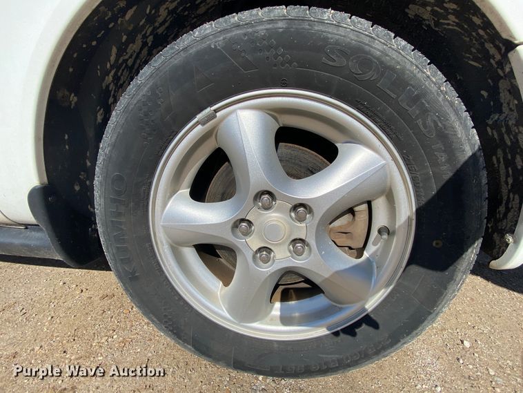 image for item HR9452 2001 Ford Taurus