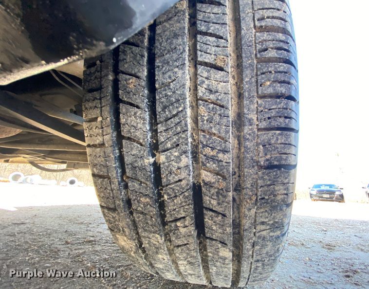 image for item HR9452 2001 Ford Taurus