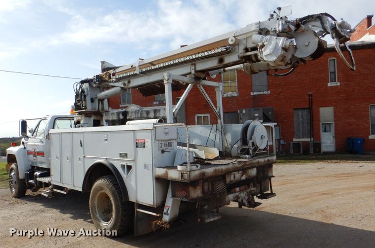 image for item HW9949 1989 Ford F800  digger derrick truck