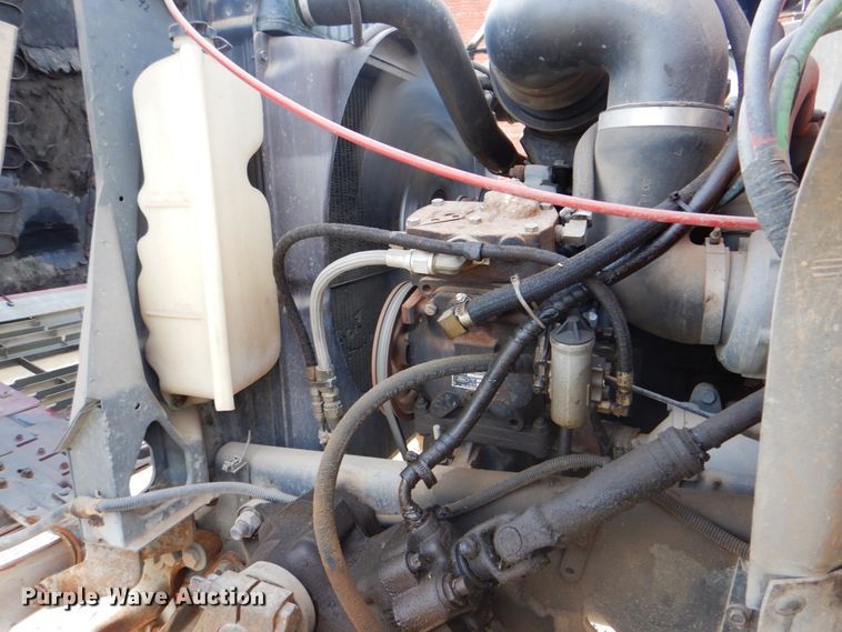 image for item HW9949 1989 Ford F800  digger derrick truck