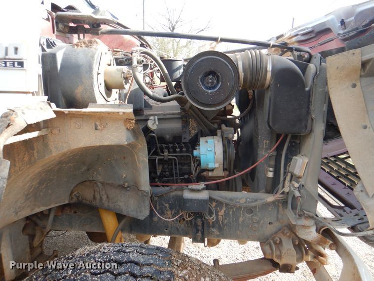 image for item HW9949 1989 Ford F800  digger derrick truck