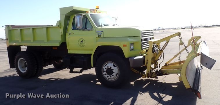 image for item IF9007 1995 Ford F750  dump truck