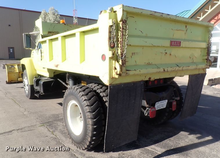 image for item IF9007 1995 Ford F750  dump truck