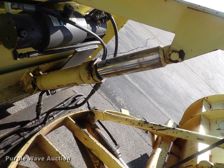 image for item IF9007 1995 Ford F750  dump truck