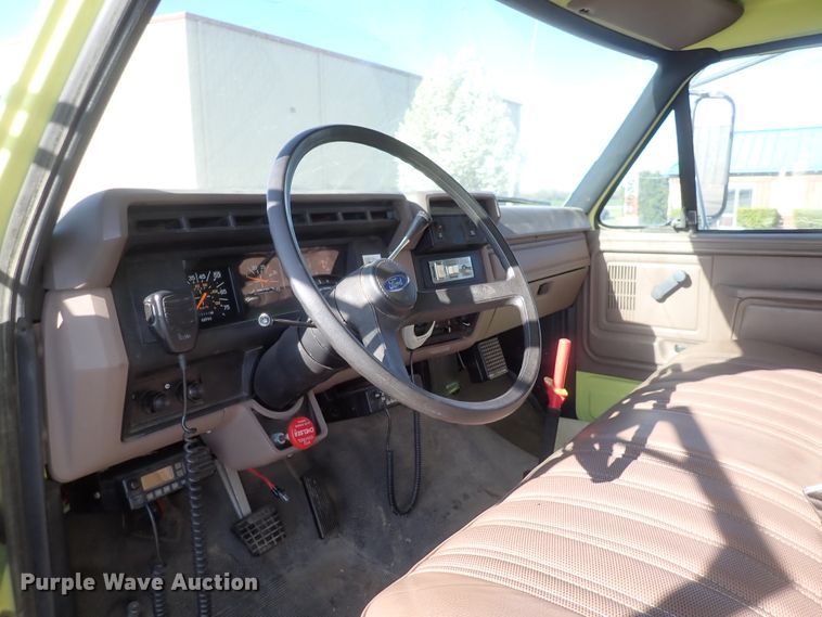 image for item IF9007 1995 Ford F750  dump truck