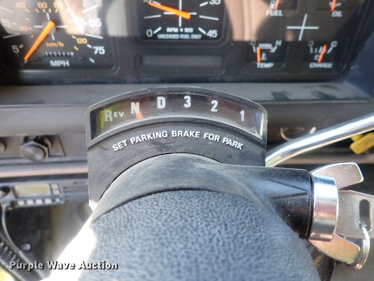 image for item IF9007 1995 Ford F750  dump truck