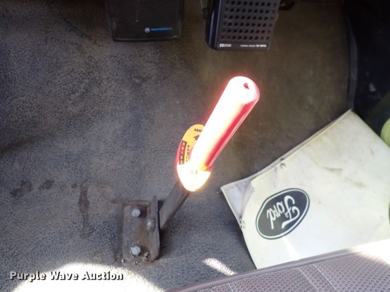 image for item IF9007 1995 Ford F750  dump truck