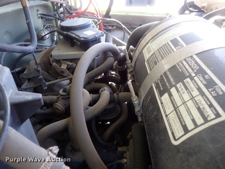 image for item IF9007 1995 Ford F750  dump truck