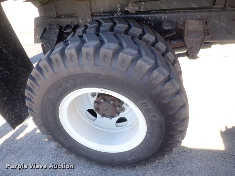 image for item IF9007 1995 Ford F750  dump truck