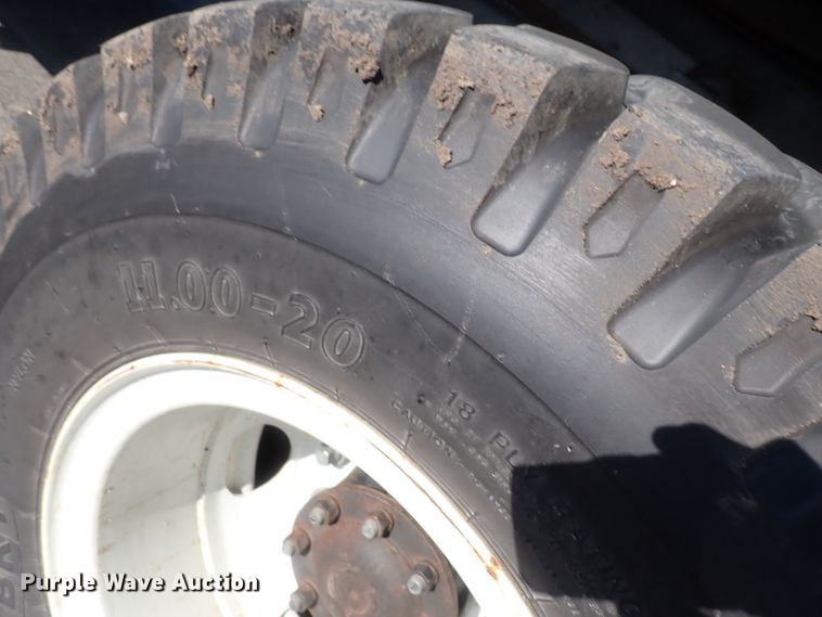 image for item IF9007 1995 Ford F750  dump truck