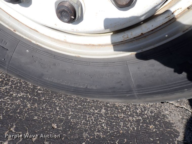 image for item IF9007 1995 Ford F750  dump truck