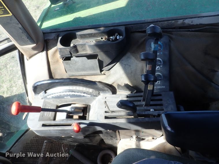 image for item IF9024 1993 John Deere 4960  MFWD tractor