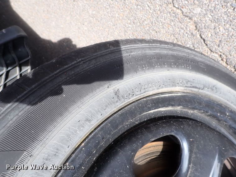 image for item IF9050 2013 Ford Explorer Police Interceptor  SUV