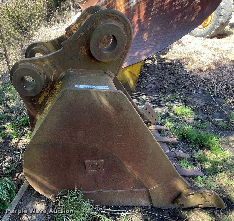 image for item II9343 34"W excavator bucket