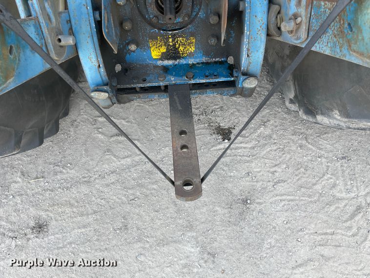 image for item II9354 Ford TW-15  tractor