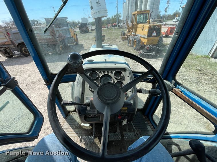 image for item II9354 Ford TW-15  tractor