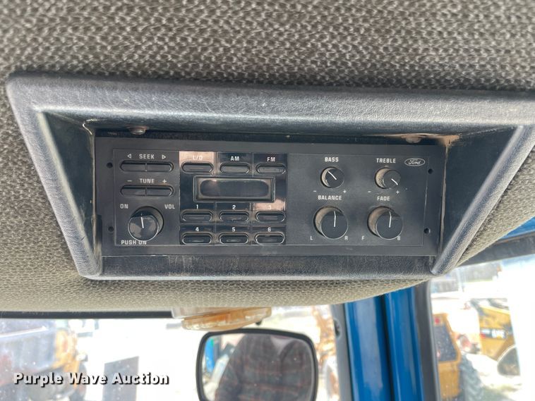 image for item II9354 Ford TW-15  tractor