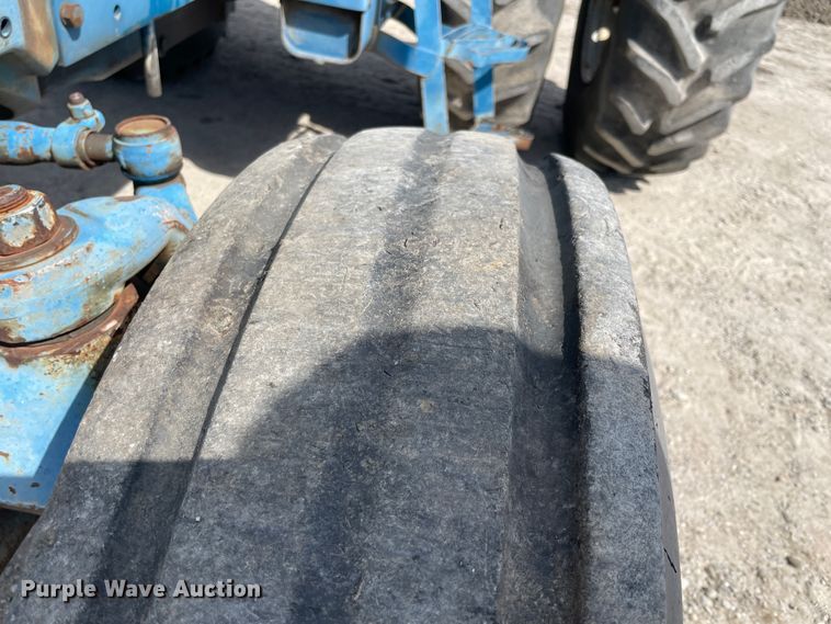 image for item II9354 Ford TW-15  tractor