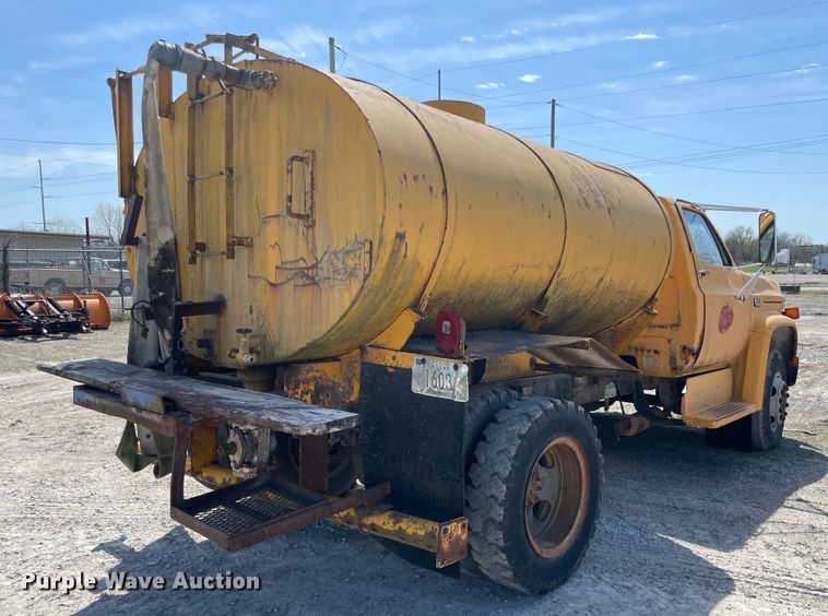 image for item II9357 1986 Chevrolet C50  water truck