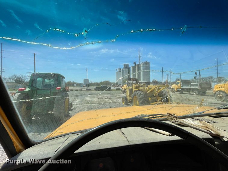 image for item II9357 1986 Chevrolet C50  water truck